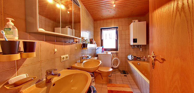 Badezimmer Wohnung-kaufen-Breisach-Badezimmer